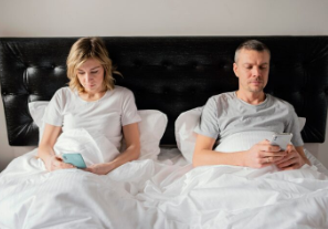 Penis menentukan kepuasan istri? Gangguan ereksi, ejakulasi dini, atau hubungan intim yang kurang memuaskan berlangsung terus-menerus dan memengaruhi kualitas hubungan