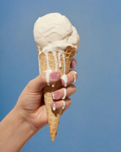 Ilustrasi rasa es krim untuk membayangkan seperti apa rasa sperma?
